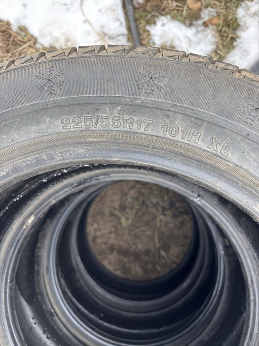 R17 225/55 в отличном состояний