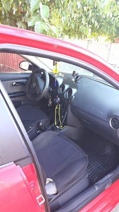 SEAT Cordoba 2004 — imagine 4