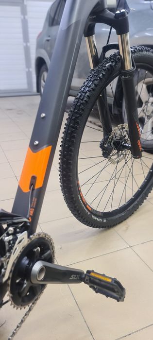 Велосипед cube acid 2019 год