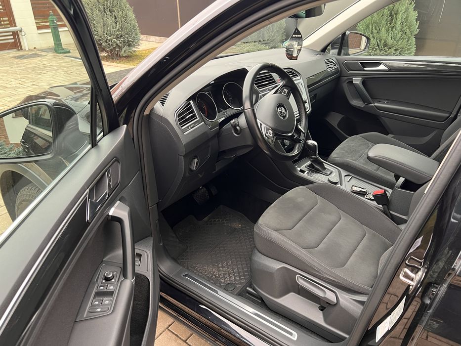 Volkswagen Tiguan Highline, R-Line, 2.0 TDI, DSG, 4 MOT