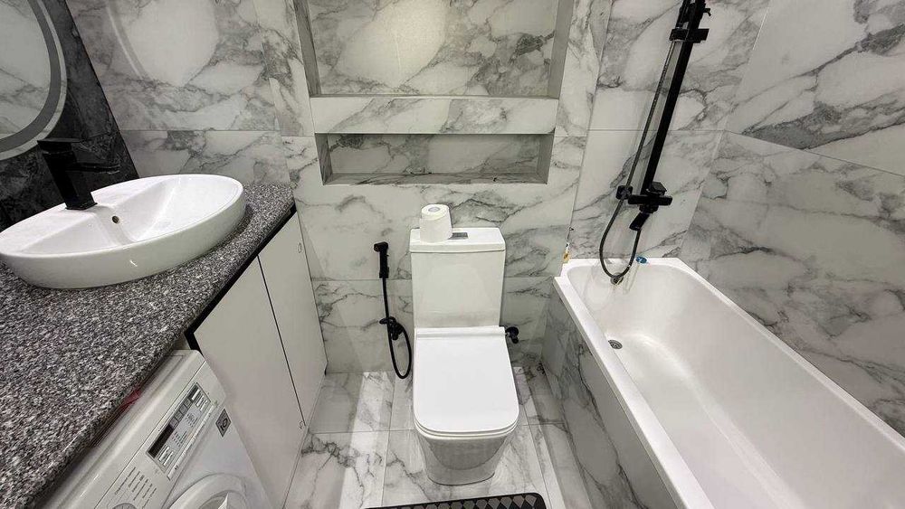 Фарғона ш. Шахар маркази 3 хонали евро ремонт квартира.  ID: 1742