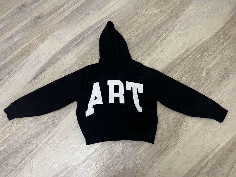 Продаю все эти вещи