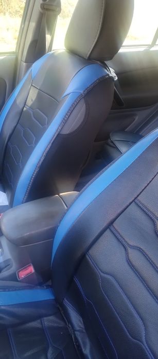 Тойота РАФ 4- джип