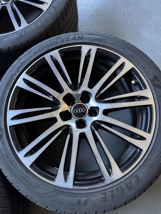Джанти Audi A8 20 цола оригинални двуцветни без драскотина