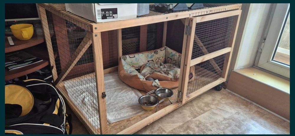 Клетка, вольер для животных