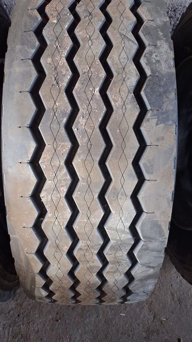 Vand cauciucuri remorca Noi