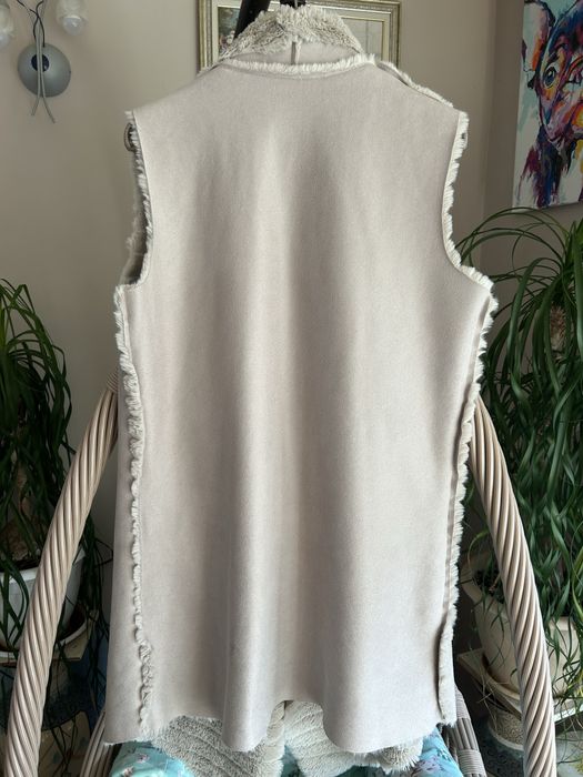 Топъл мъхест елек