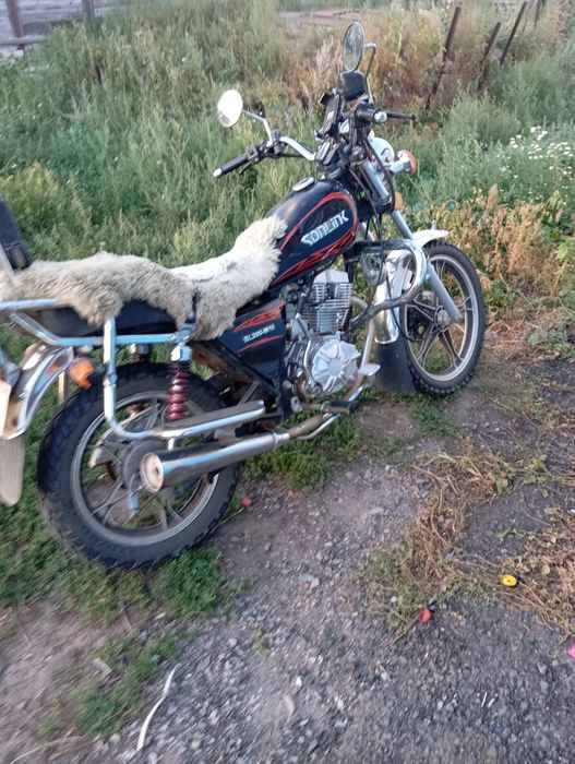Продам мотоцикл 200куб