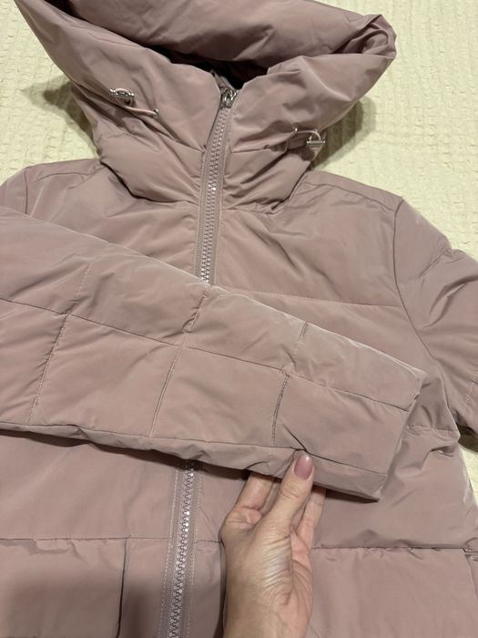 Продам женскую куртку