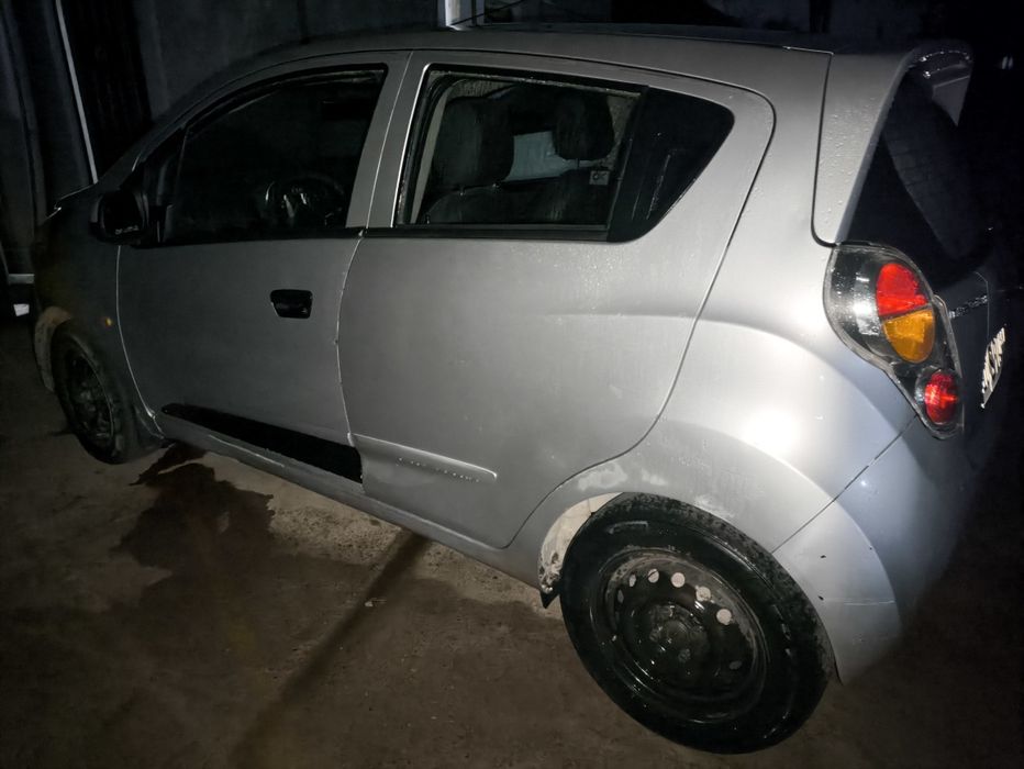 Спарк 2010 йил 2 поз