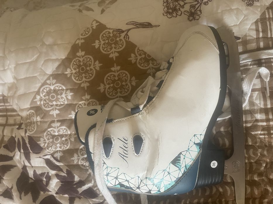 Продам детские коньки