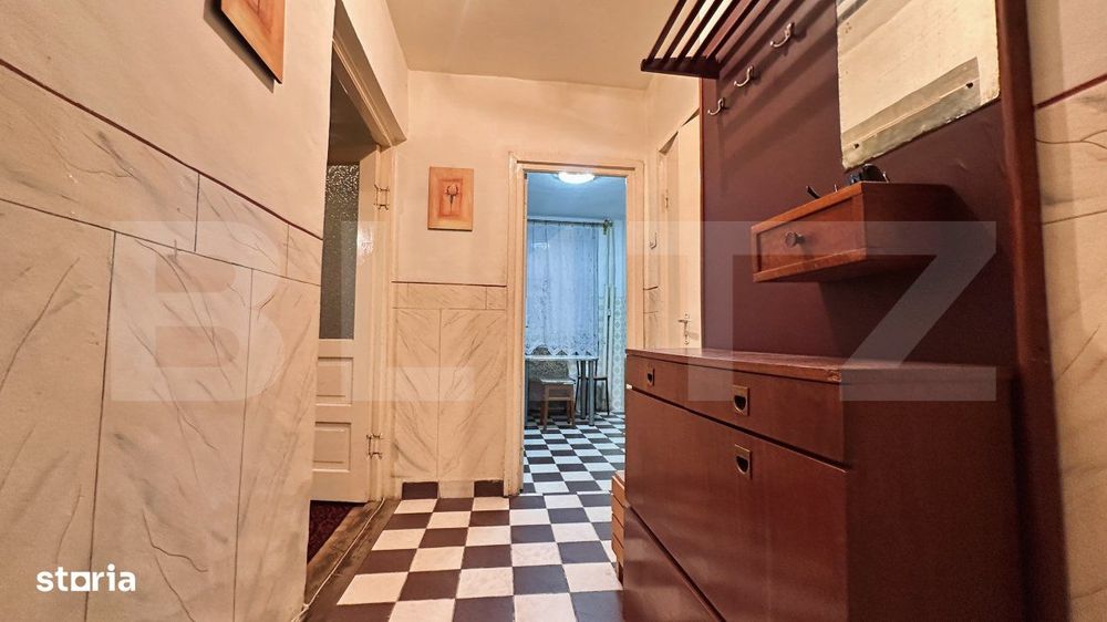 Apartament de vanzare, decomandat cu 3 camere, zona Dacia — fotografia 1