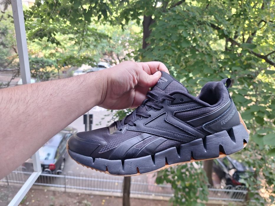 Adidasi Reebok marimea 45