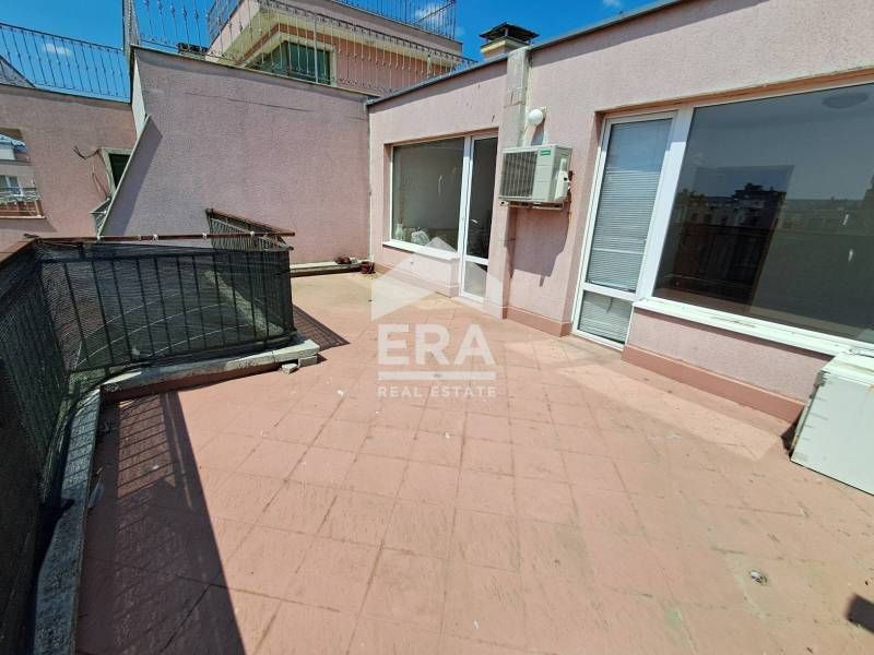 Продава се Двустаен апартамент в Варна, Базар Левски - 83 кв.м за 1855 €/кв.м - Снимка #8