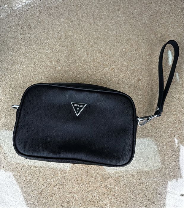 Чанта на Guess мъжка