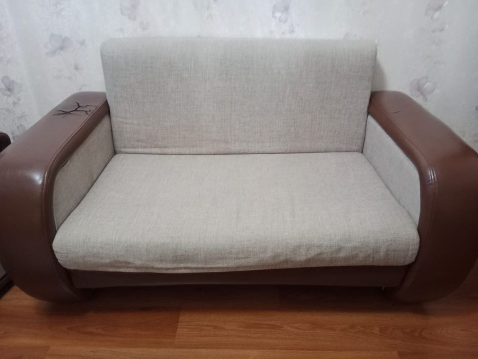 Продам диван двойка