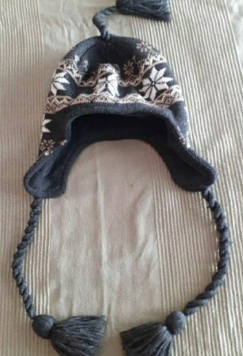 Pachet 2 camasi+tricou+caciula drumetie