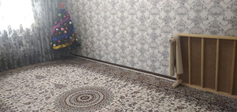 27 мкр 3 хана  тас керпич Квартира сатылады