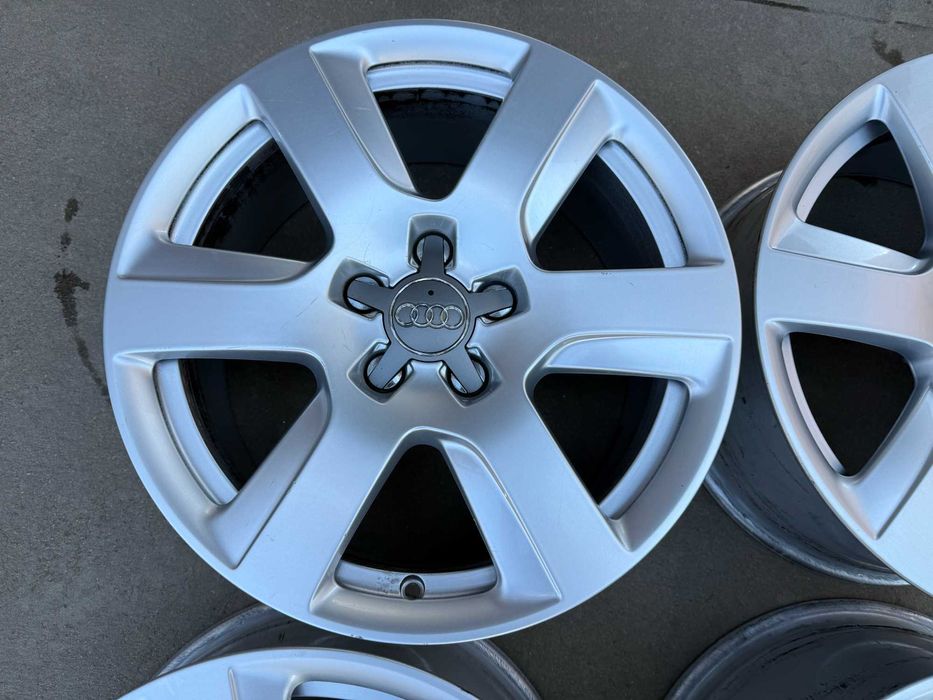 4 бр. оригинални алуминиеви джанти AUDI 17" 5x112 , ф66.6, ET37, 7,5J