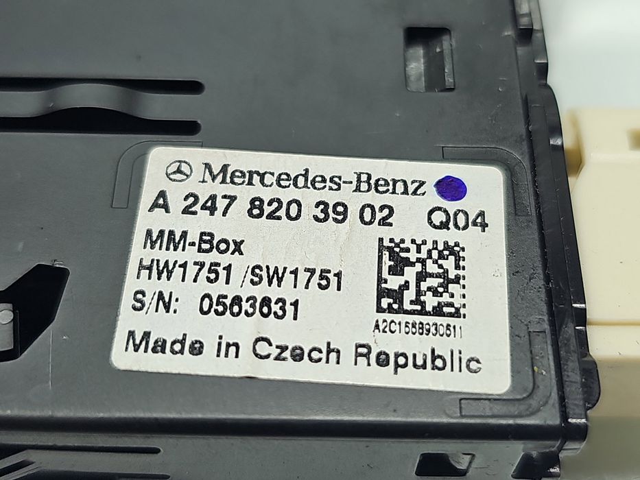 Conector auxiliar USB Mercedes Clasa A (W177) [Fabr 2019-2024] A247820