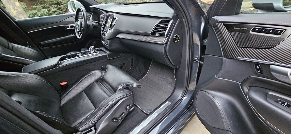 Volvo XC 90 R Design T8 4 AWD Twin Engine Geartronic Plug In Hyibrid