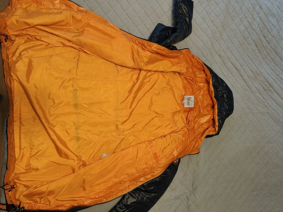 Продам женскую куртку