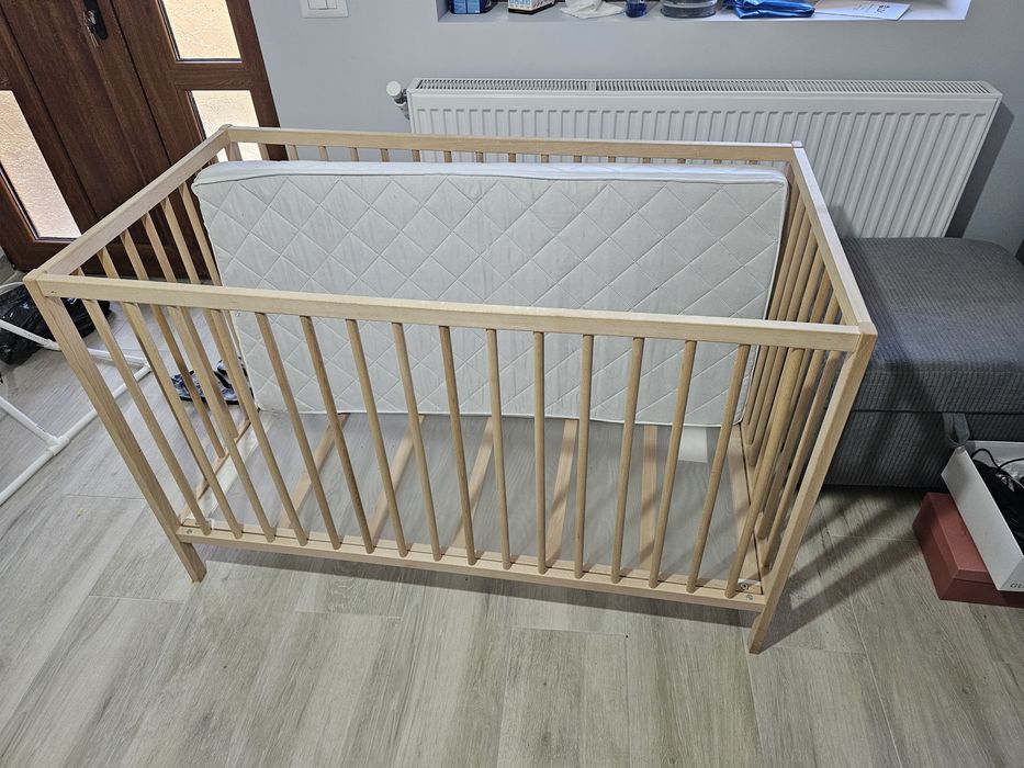 Pătuț bebe din lemn natural + saltea din bambus