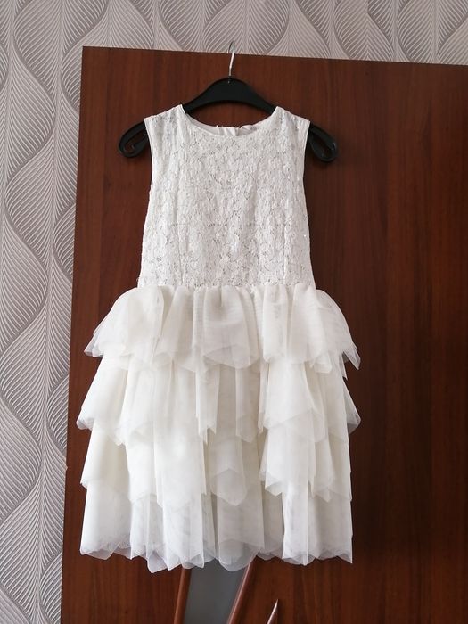 Нарядные платья 140 рост