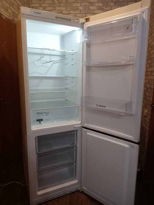 Холодильник Bosch