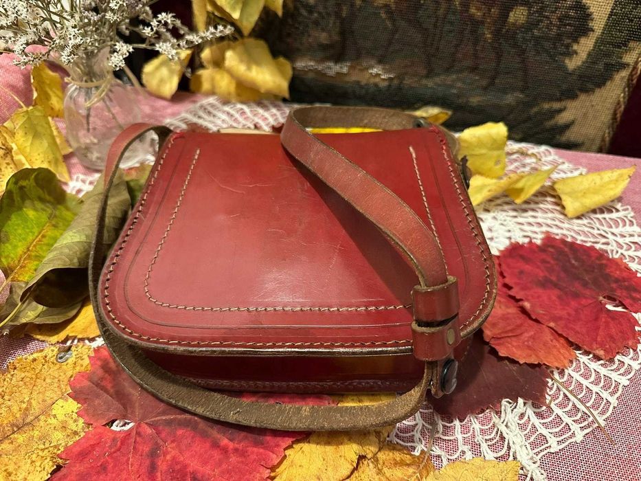 Дамска кожена чанта