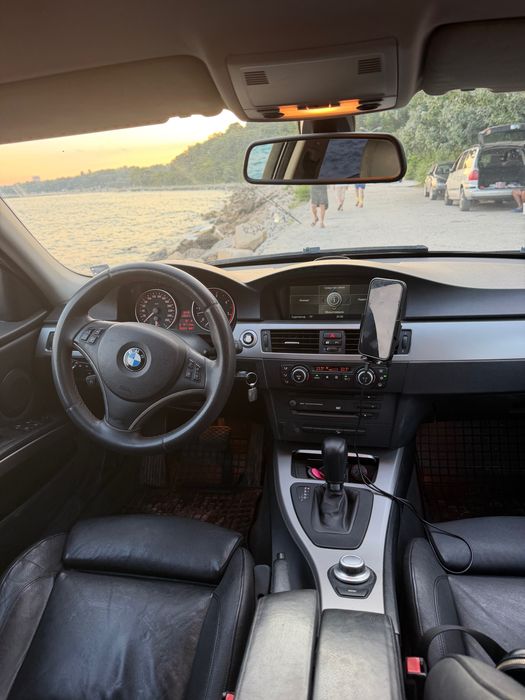 Продава се BMW e90
