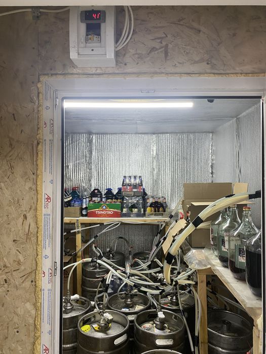 Магазин разливных напитков