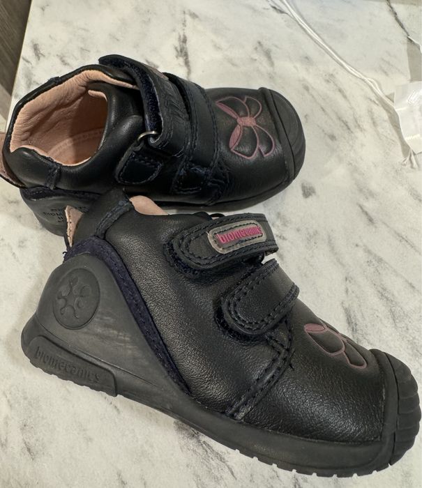 Бебешки и детски обувки/сандали за момиче Biomecanics, Primigi, Adidas