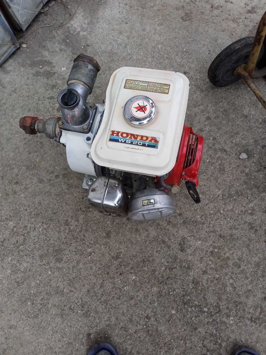 Водна помпа Honda WB 20 T, G 150 на бензин