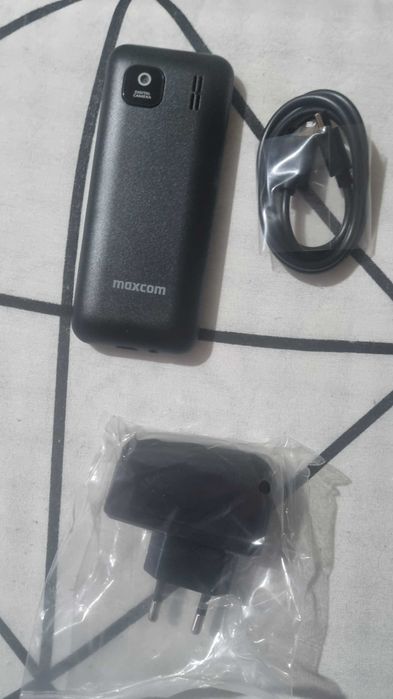 Telefon MAXCOM MM248