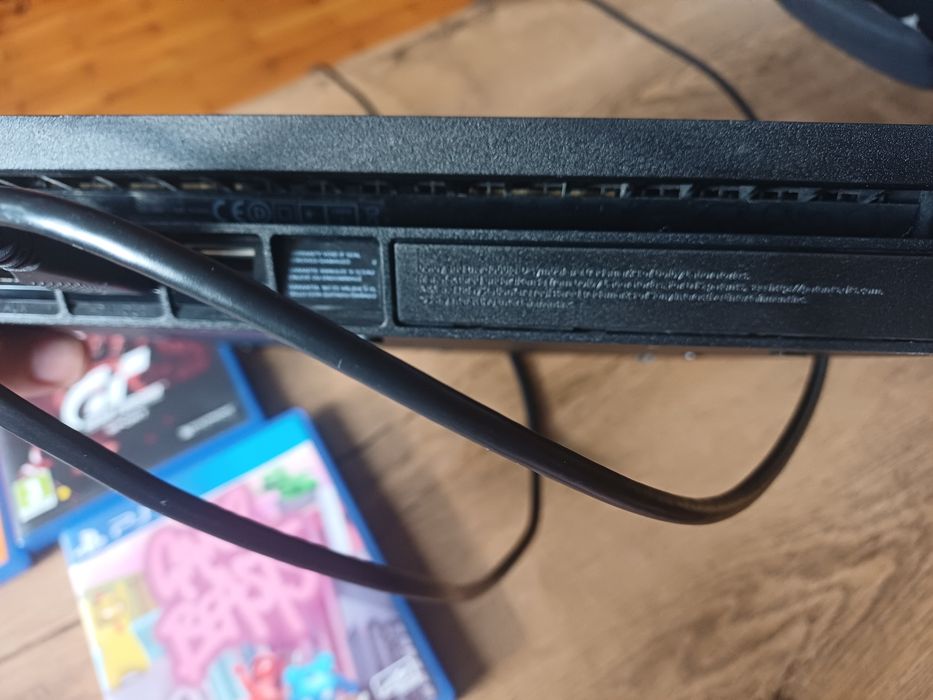 Playstation ps4-Sony