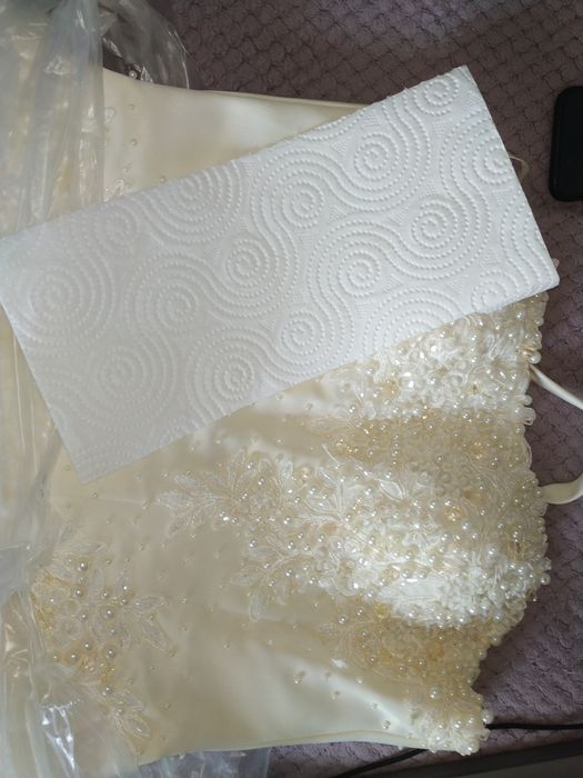 продам свадебное платье с  шубой