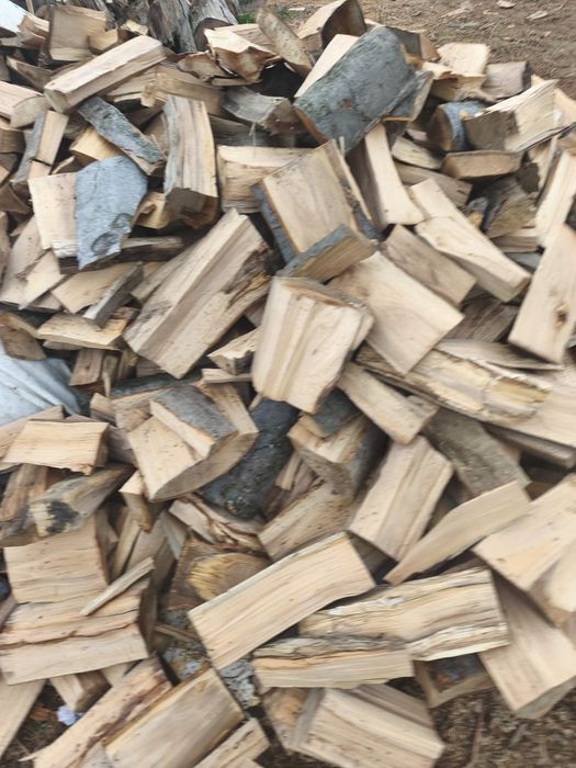 Aduc lemne pe comanda