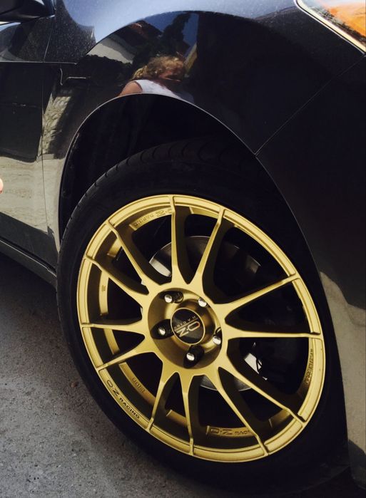 Джанти OZ ULTRALEGGERA RACE GOLD 8Jx17" 5x114.3 ET48