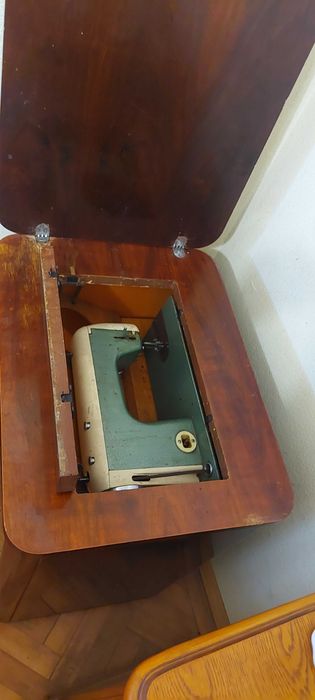 Masina de cusut Ileana 1966