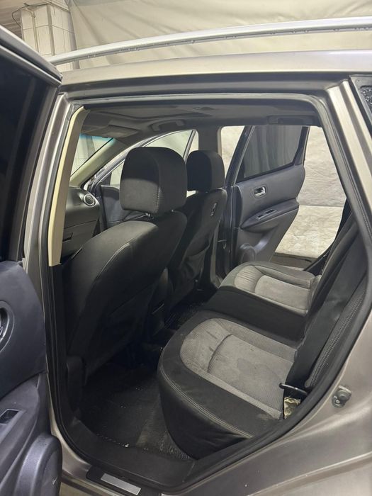 Продам Ниссан Рогуе 2009г