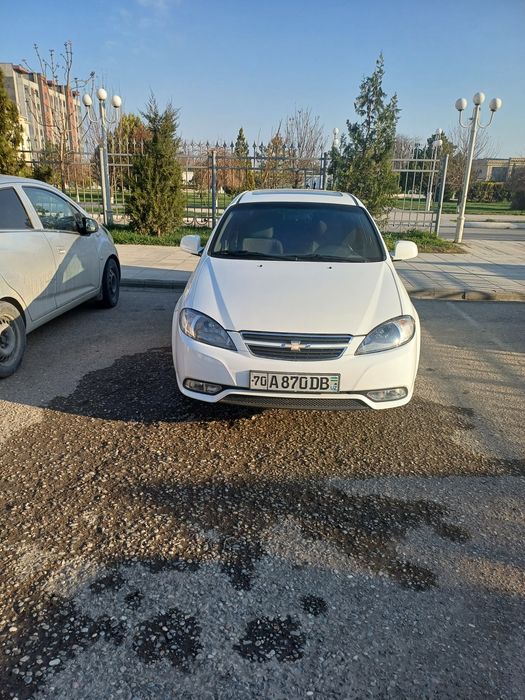 Zudlik bilan Gentra sotiladi