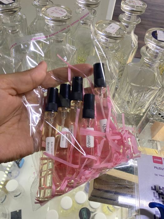 Продам оригинал французский парфюм!