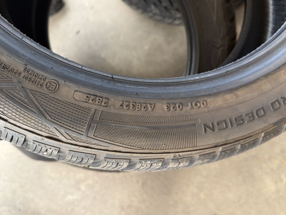 Vand set anvelope 245/45/19-275/40/19 vredestein de iarnă ca noi