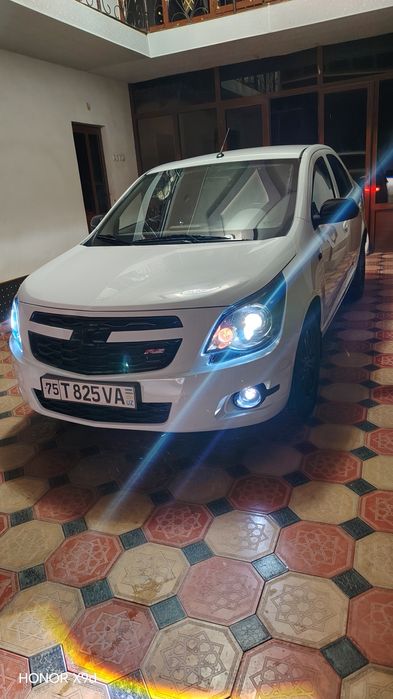 Sirochni sotladi puli yengil kobilt