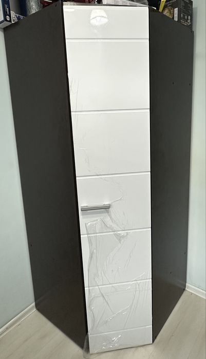 Продам угловой шкаф «Вегас»