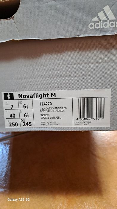 Adidas Novaflight Bounce sport Handbal !