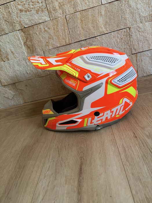 Leatt GPX 5.5 Composite