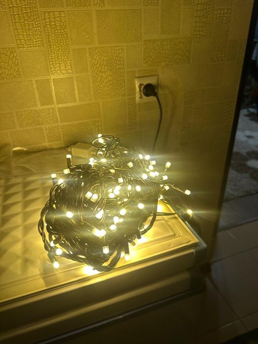 Роса, цвет свечения тёплый, 30м