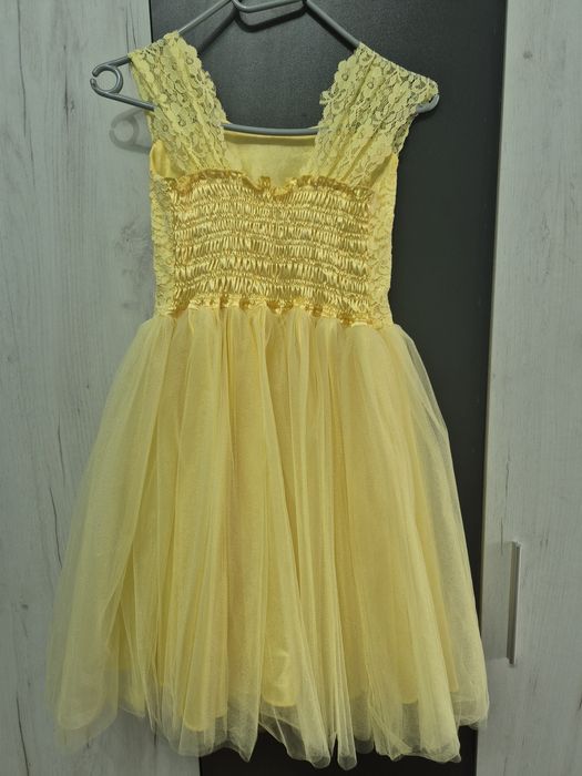 Детска лятна жълта рокля